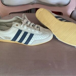 Adidas Japan Men's White and Navy Sneakers